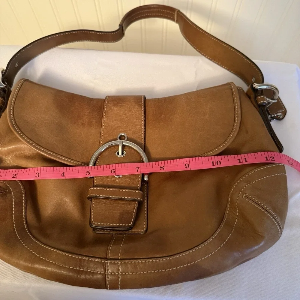 VTG Coach Y2K Tan Brown Leather Medium Soho Flap Shoulder Bag Purse 9248